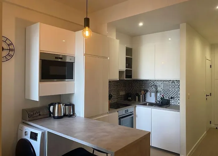Appartement Avec Parking Gratuit Sur Place 5D
