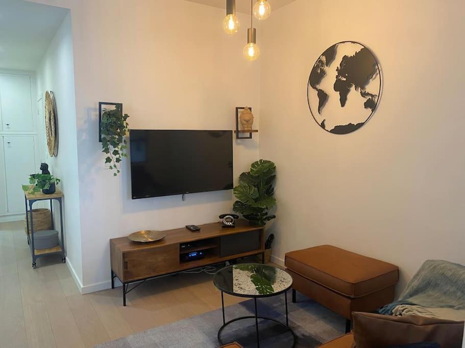 Avec Parking Gratuit Sur Place 5d Appartement Brussel